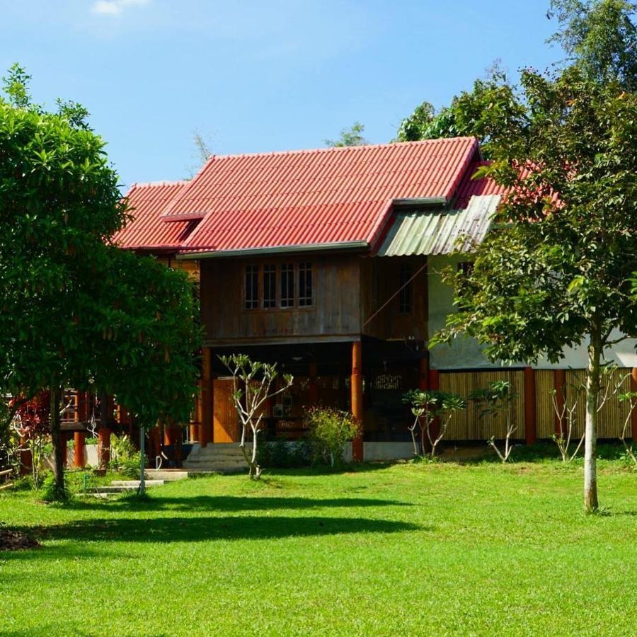 Baanrai Khunya บ้านไร่คุณย่า Сайок Экстерьер фото