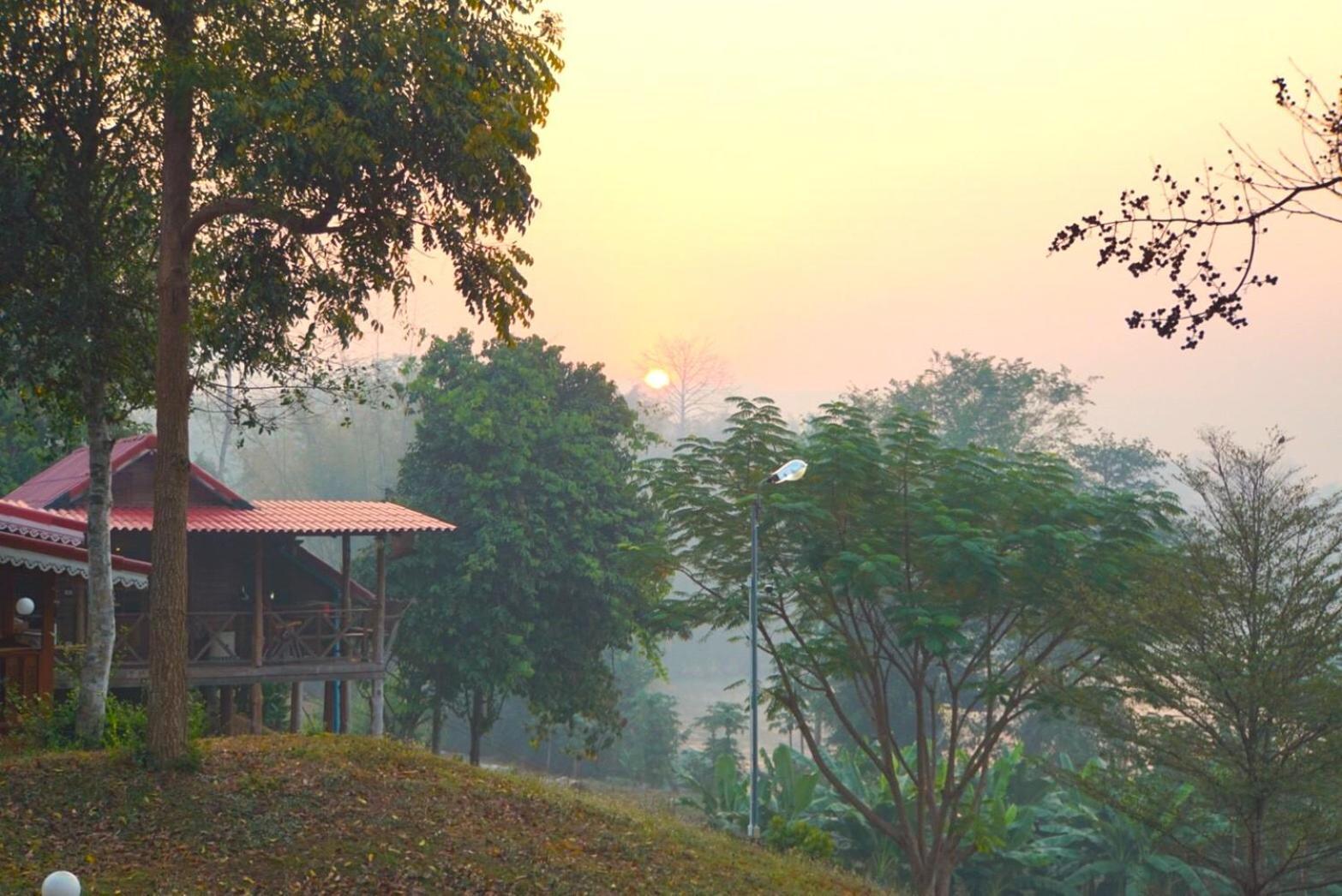 Baanrai Khunya บ้านไร่คุณย่า Сайок Экстерьер фото